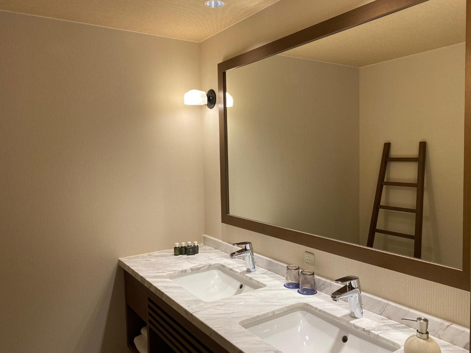 Infinito Hotel And Spa Shirahama Exterior photo
